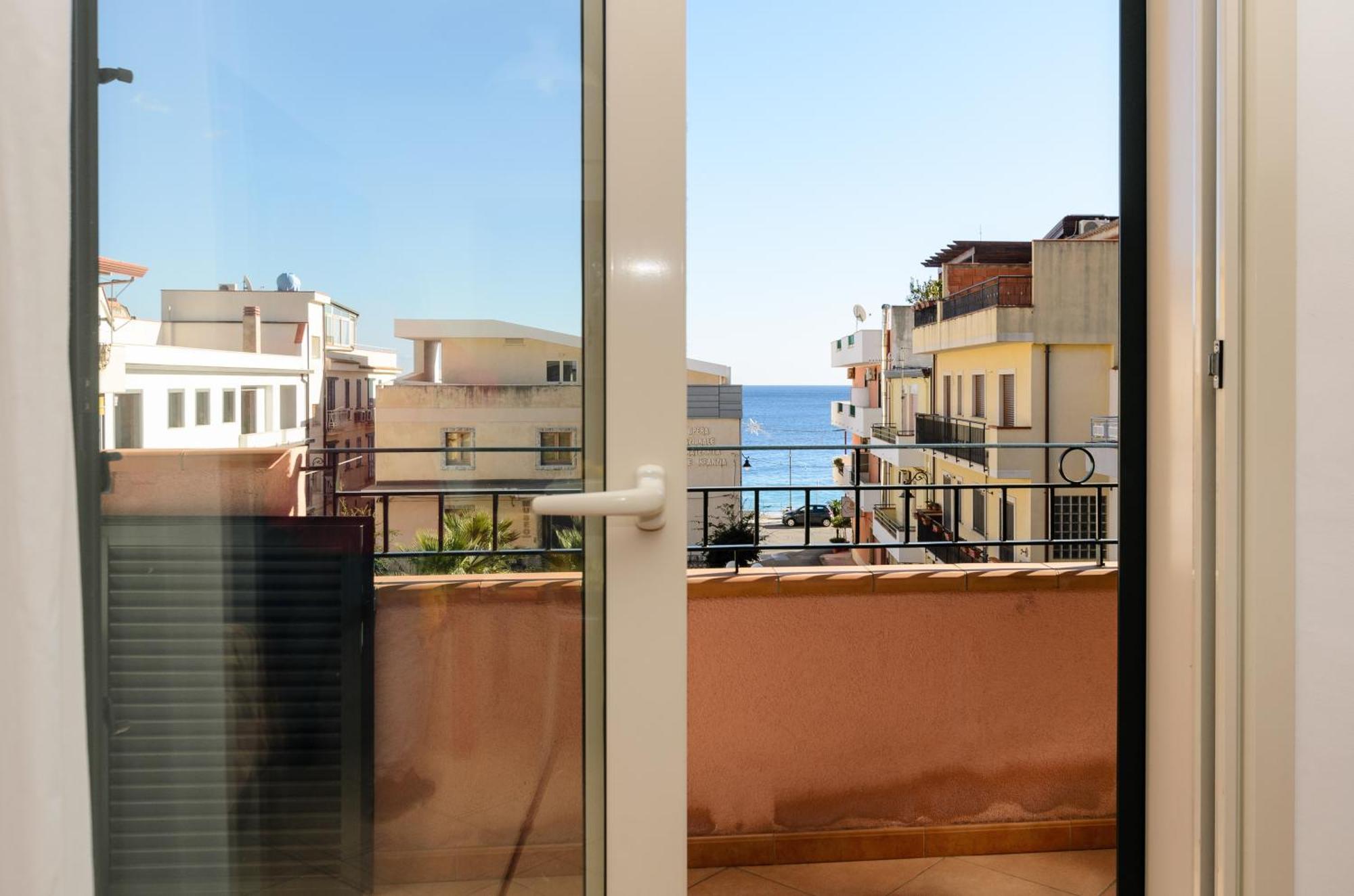 Le Tartarughe Aparthotel Летояни Екстериор снимка