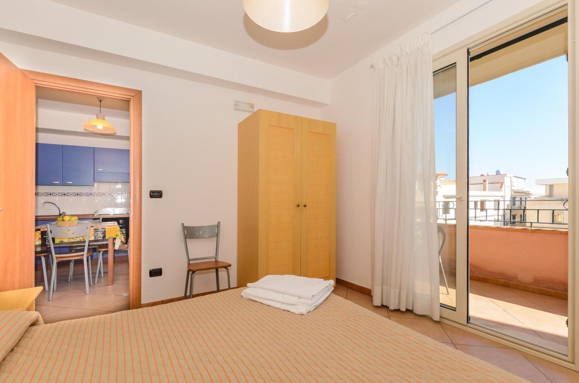 Le Tartarughe Aparthotel Летояни Екстериор снимка